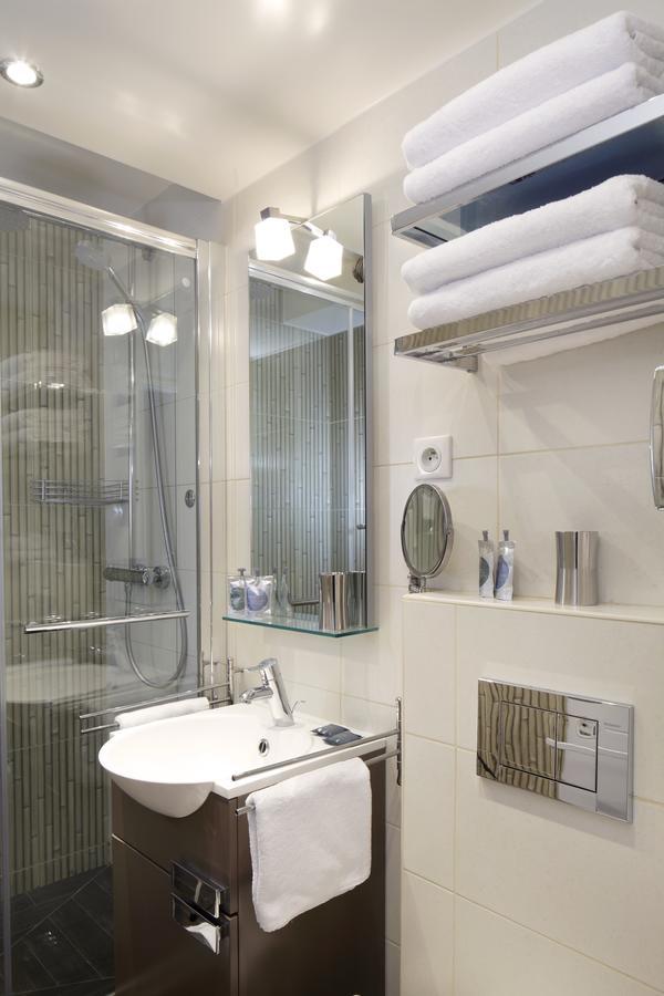 Great Apartments Heart Marais باريس الغرفة الصورة
